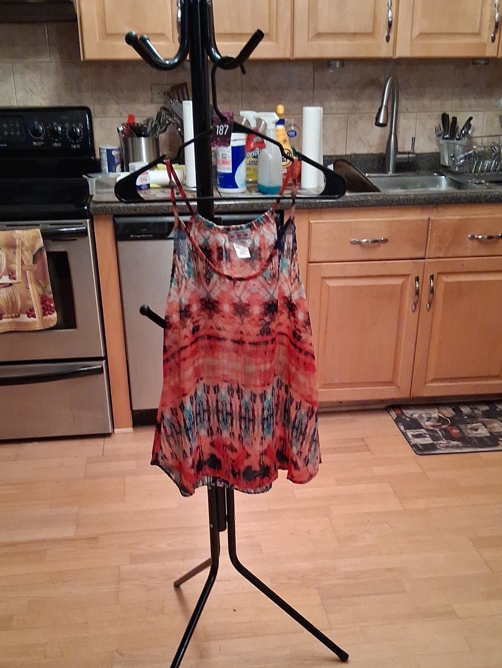 Three Hearts Coral Teal & Black Tie-Dye Spaghetti-Strap Camisole